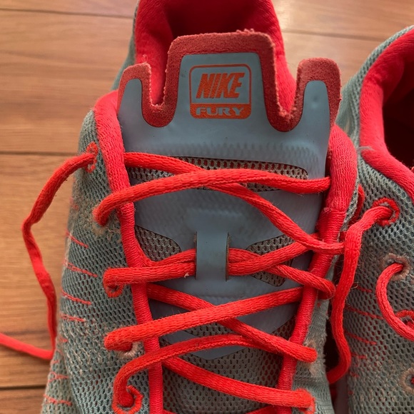 Nike Flex Fury Sneakers - Picture 3 of 6